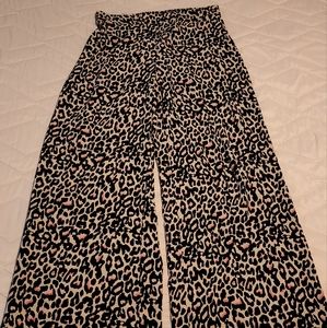 Women's flowy leopard pants